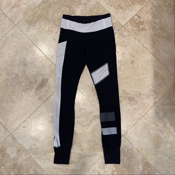 Black Lululemon Leggings Reflective Ankle Compression - Picture 2 of 7